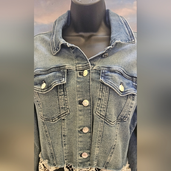 GUESS JEAN JACKET - Picture 6 of 12